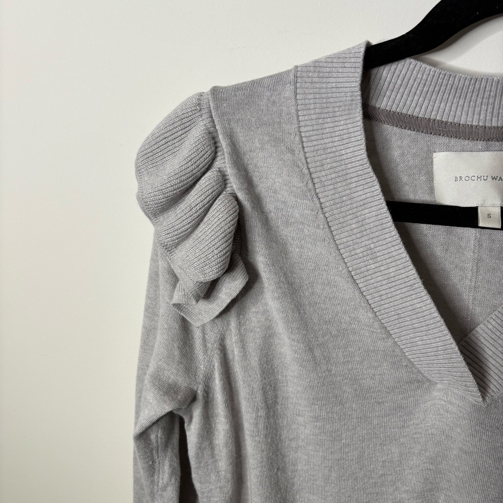 Gray V-Neck Ruffle Shoulder Sweater - Picture 4 of 7
